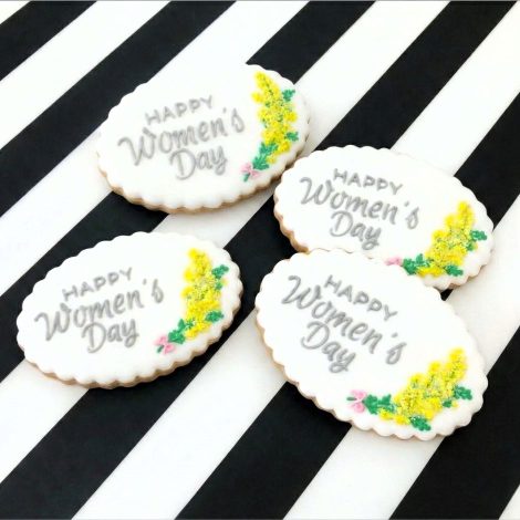 ミモザとメッセージのアイシングクッキー 約5cm×7cm（なみなみ楕円）【1枚からオーダー可】