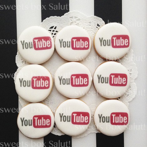 YouTubeロゴのプリントアイシングクッキー