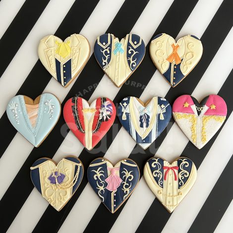 推し衣装のハート型アイシングクッキー