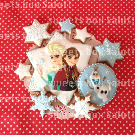 「アナと雪の女王」のアイシングクッキー